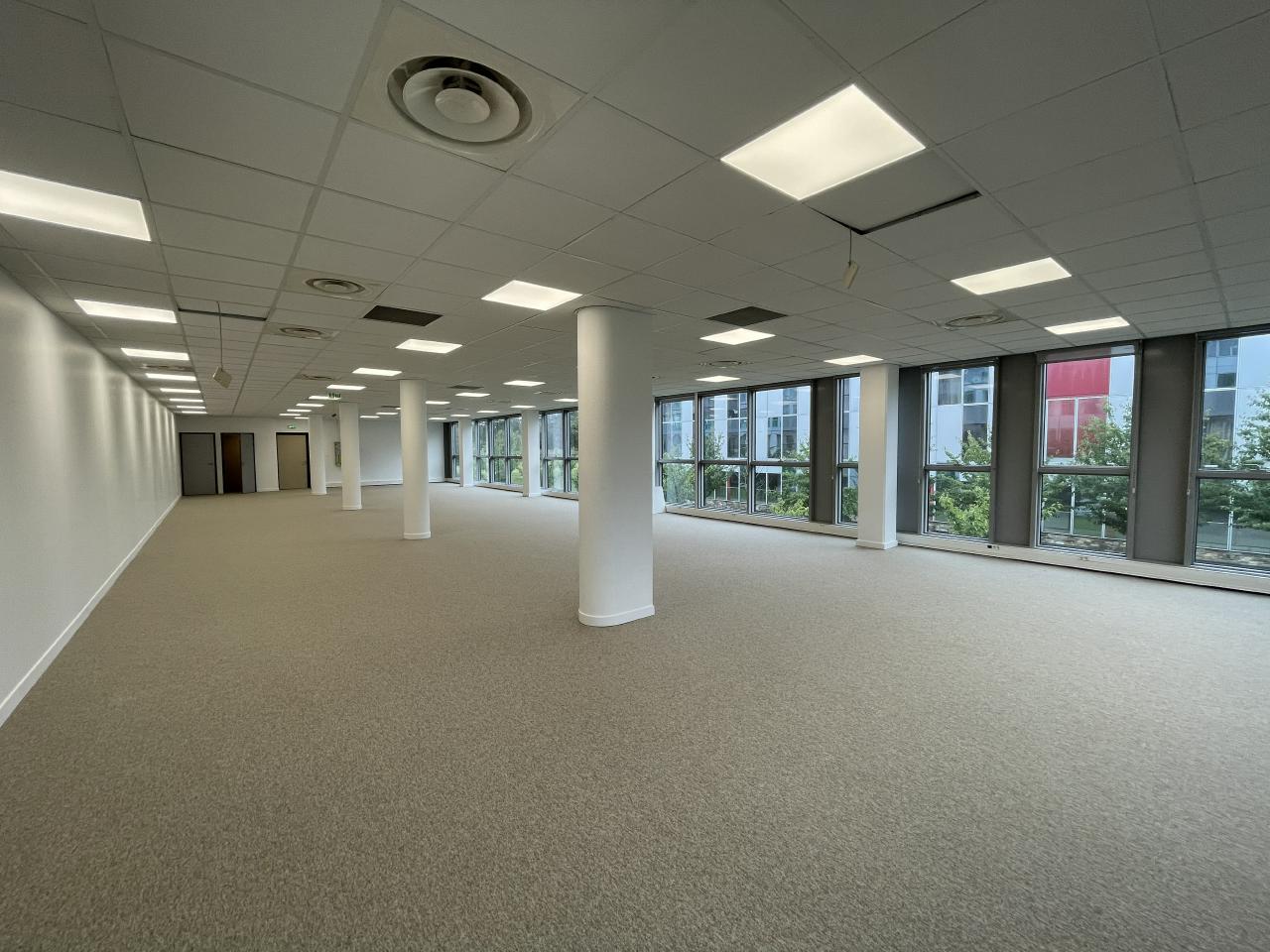 Bureau Saint-Herblain 926m² Location bureau Saint-Herblain Loire-Atlantique OLBUR2112429 5